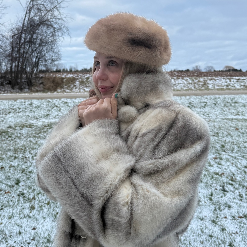 Real fur hat mink apres ski style beret super cute - Picture 2 of 5